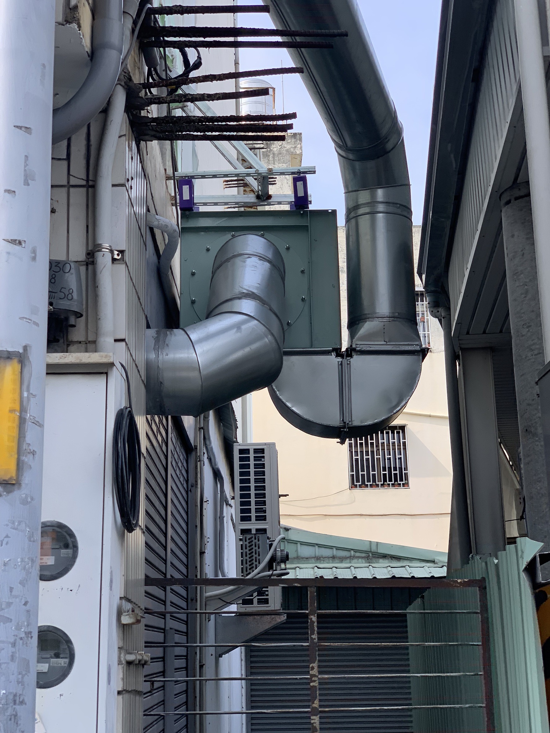 早餐店抽風機使用